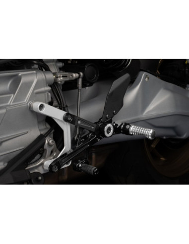 MOTO GUZZI V100 MANDELLO 2022 