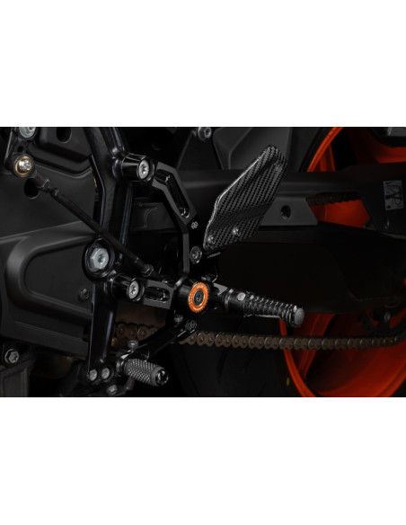 KTM 990 DUKE 2023 - UŽPAKALINIS RATUKAS MU