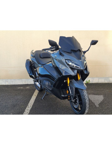 PRIEKINIS STIKLAS RC YAMAHA TMAX560 B