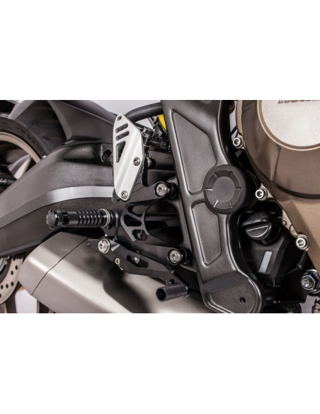 HONDA CB/CBR 650 GALINIŲ RATŲ RINKINYS FXR
