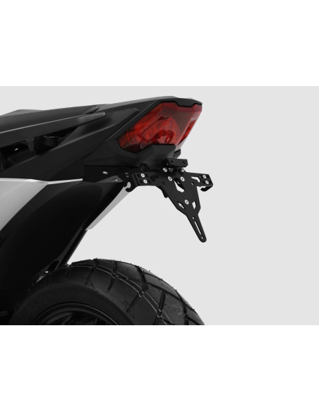 LCS PLT HLD B tipo NC750X (AT)