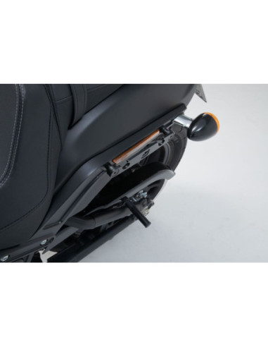 LH SIDE BAG SYS LEGEND