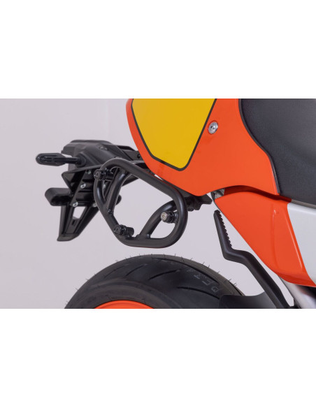 SIDE CARRIER SLC RIGHT XSR900/