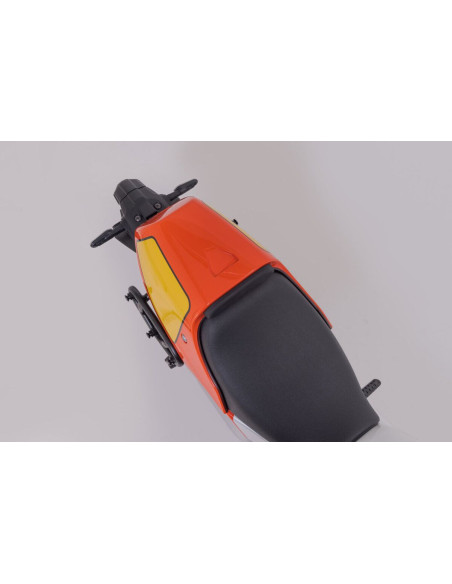 SIDE CARRIER SLC RIGHT XSR900/